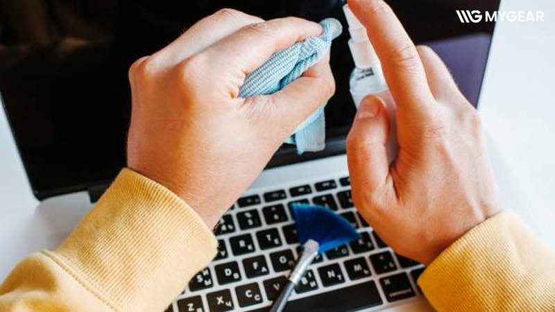 man hinh laptop bi dom sang 2