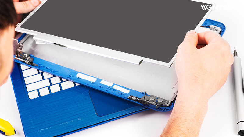 man hinh laptop bi dom sang 4