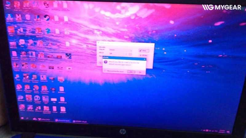 Màn hình laptop bị nhòe: nguyên nhân và cách khắc phục đứt điểm 9 man hinh laptop bi nhoe 3