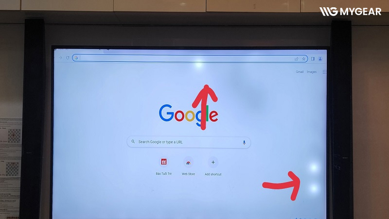 man hinh may tinh bi dom trang