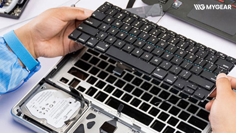 Cách khắc phục bàn phím laptop bị chạm mạch, kẹt phím