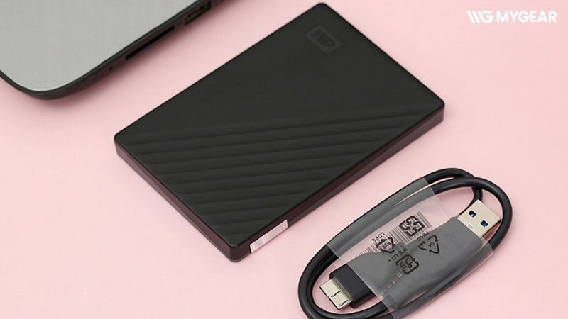 Nên mua USB hay ổ cứng ngoài? Loại nào tối ưu hơn?
