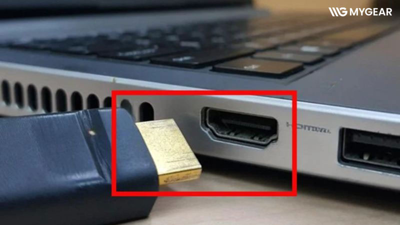 Nguyên nhân và cách sửa lỗi màn hình laptop bị nhiễu màu